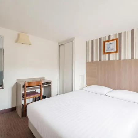 Hotel Get My Hatch Bergere 3*