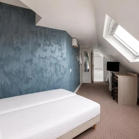 Get My Hatch Bergere Hotel